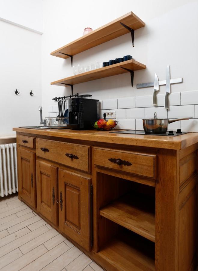 Classy 2 bedroom apartment in city center Boekarest Buitenkant foto