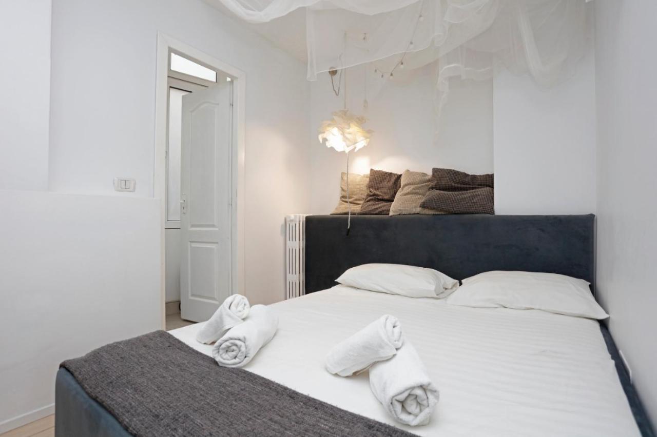 Classy 2 bedroom apartment in city center Boekarest Buitenkant foto